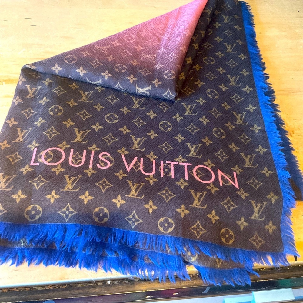 Louis Vuitton Wool Stole